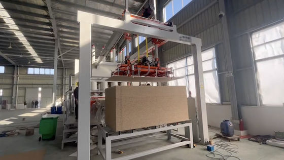 acheter Machine de pressage à chaud de mélamine à cycle court de 1200 tonnes pour le carton de fibre de densité moyenne online manufacture