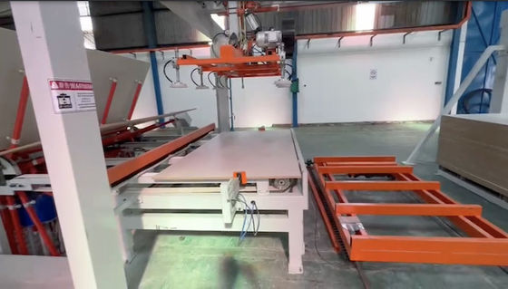 Machine de pressage à chaud à courte durée de vie de 1600 t de carreaux en céramique hydraulique Hf courbée